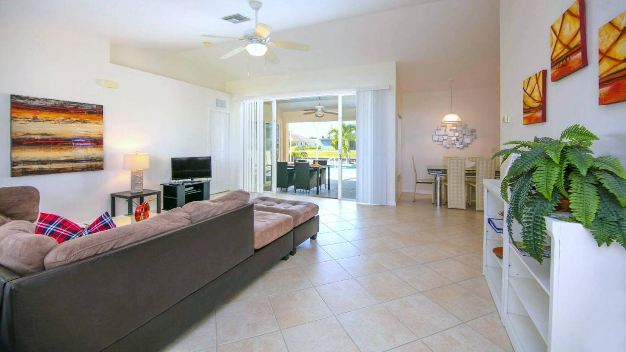 !New! Villa Waterview Cape Coral Bagian luar foto